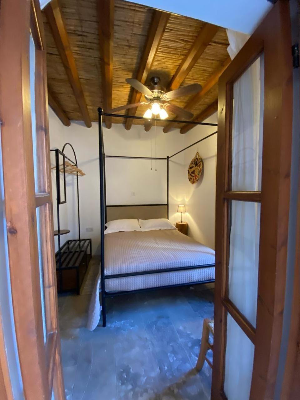 Spiti Calliope กาธิกาส ภายนอก รูปภาพ